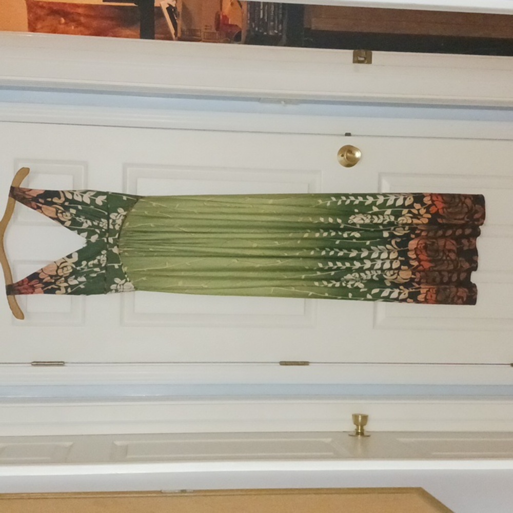 Poison Ivy Maxi Dress